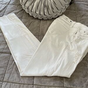 YMI Women's Crisp White Skinny Jeans